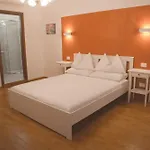 Гостевой дом Venice Rooms Венеция