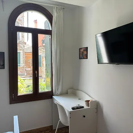 Venice Rooms البندقية